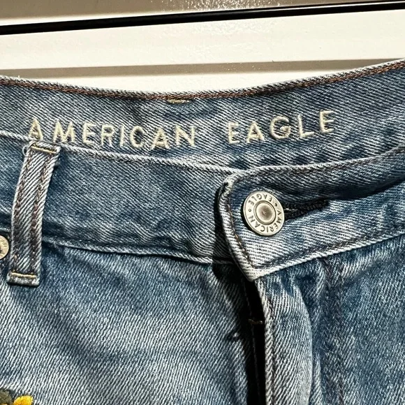 American Eagle Outfitters Women's Denim Jeans - Picture 2 of 6